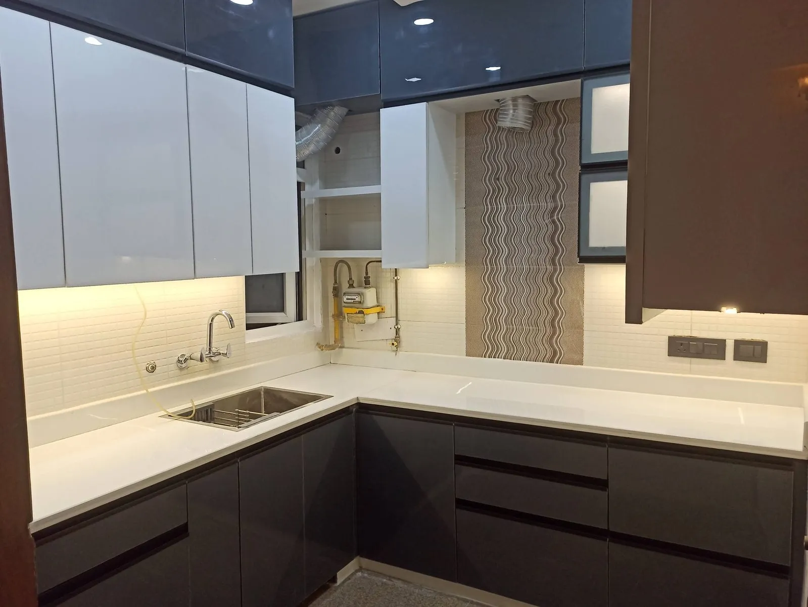 Kitchen Redesign, Chittaranjan Park — Kitchen Redesign in Chittaranjan Park, New Delhi (photograph)